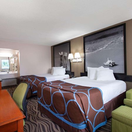 Super 8 By Wyndham Kissimmee Motel ภายนอก รูปภาพ
